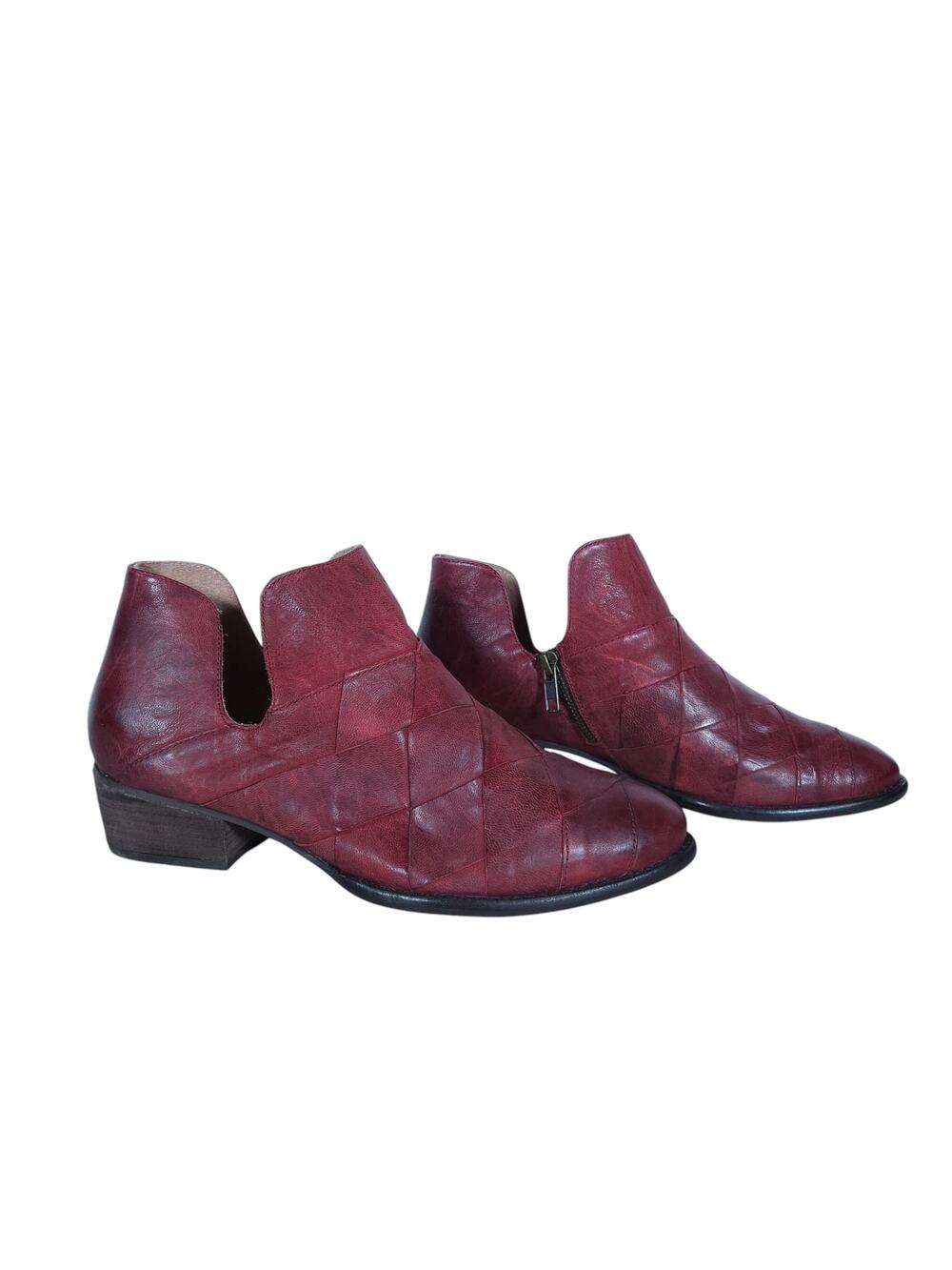 Seychelles Womens Ankle Booties 8 Red Quilted Leather Zip Western Heel Boho Chic